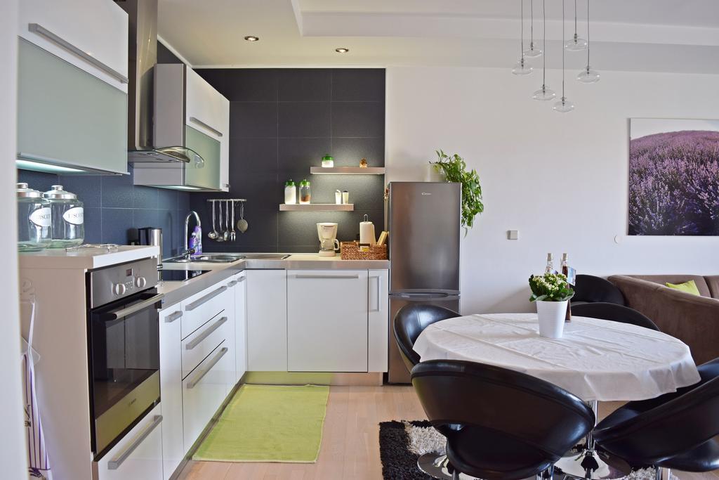 Lavander Apartments Omiš Duće Buitenkant foto
